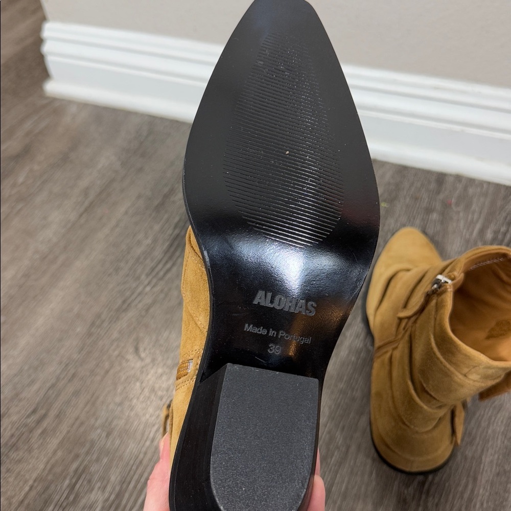 ALOHAS Eras Suede Tan Leather Ankle Boots - Picture 6 of 13